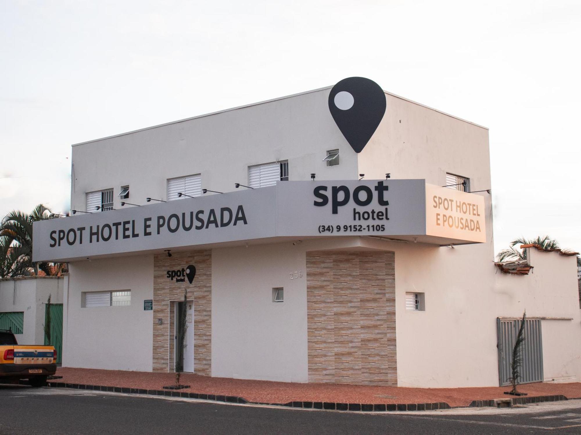 Spot Hotel E Pousada Uberlândia Exteriör bild